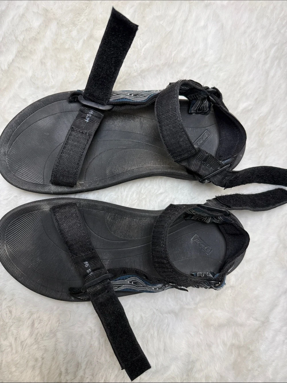 Teva Torin 6584 Men’s 9 Sport Hiking Water Sandals Black Gray Adjustable Trail